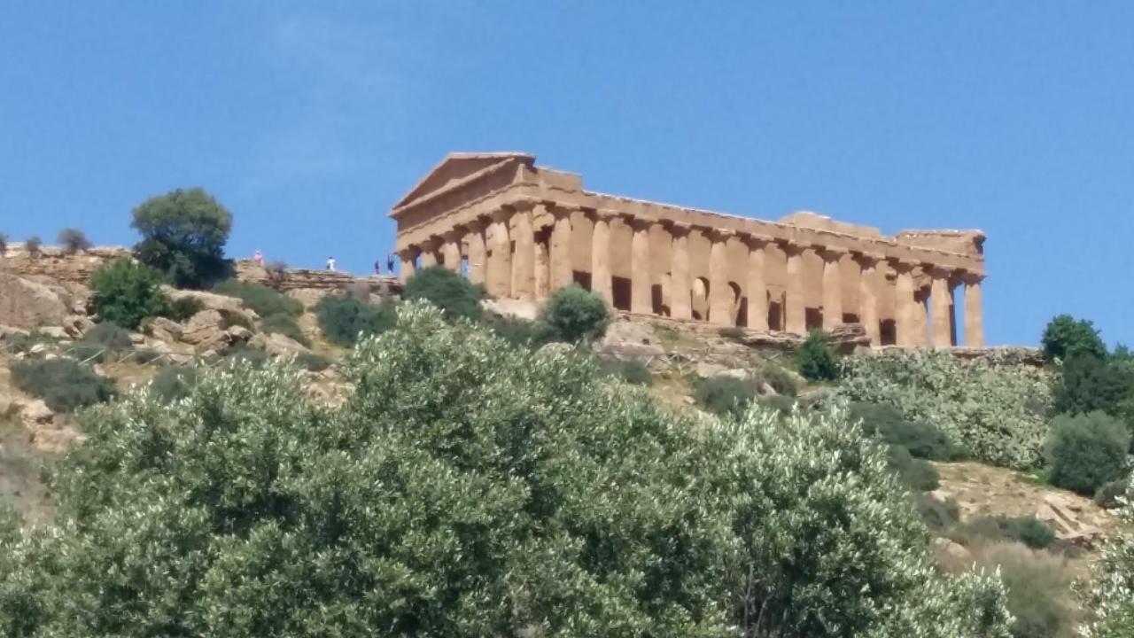 Vento Di Tramontana Bed and Breakfast Agrigento Exteriör bild
